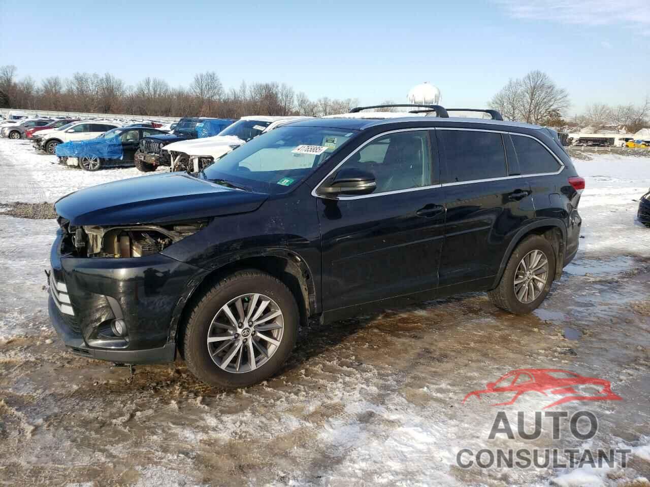 TOYOTA HIGHLANDER 2018 - 5TDJZRFH3JS538704