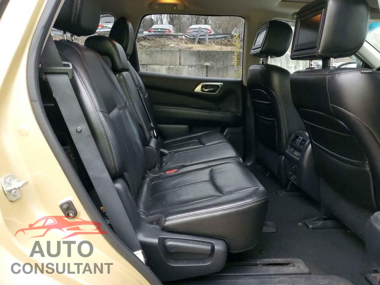 NISSAN PATHFINDER 2013 - 5N1AR2MM4DC618781