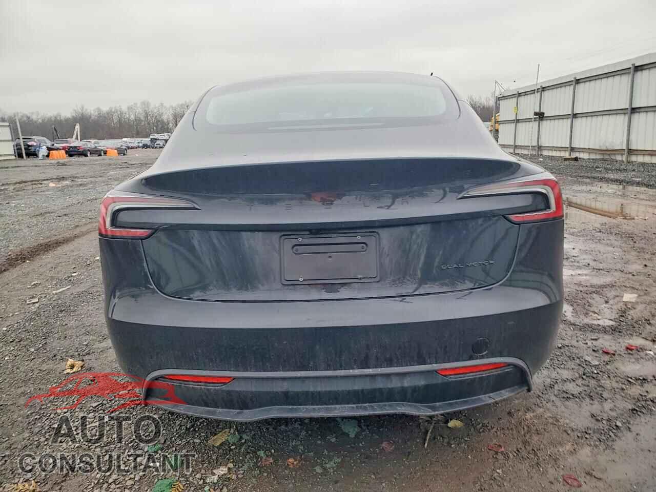 TESLA MODEL 3 2026 - 5YJ3E1EB9TF118715