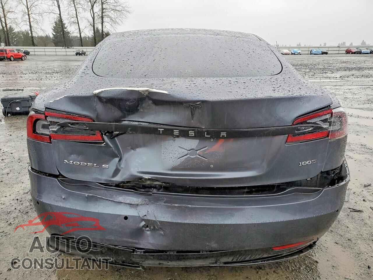 TESLA MODEL S 2017 - 5YJSA1E24HF210541