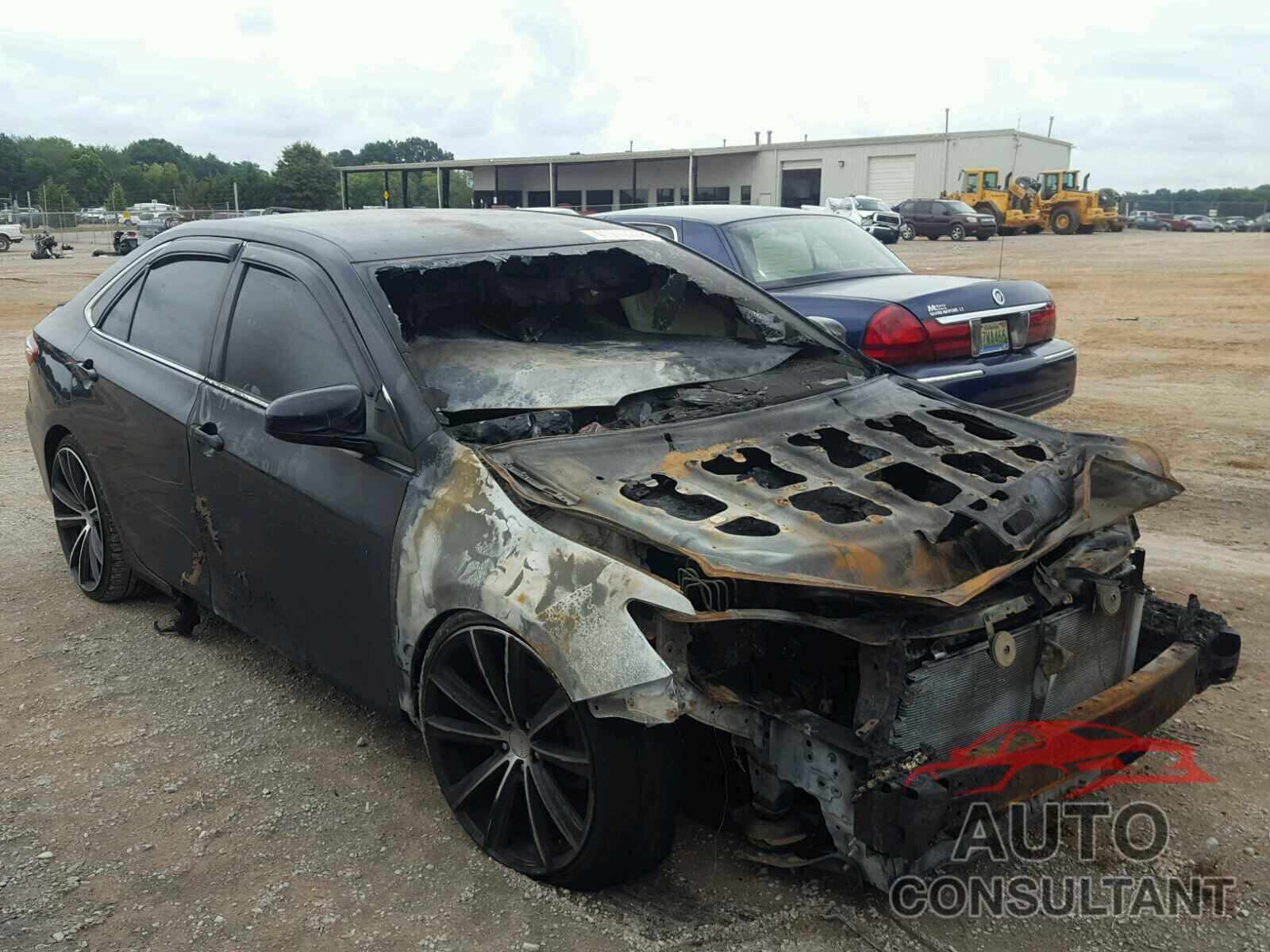 TOYOTA CAMRY 2015 - 4T1BF1FK0FU474338