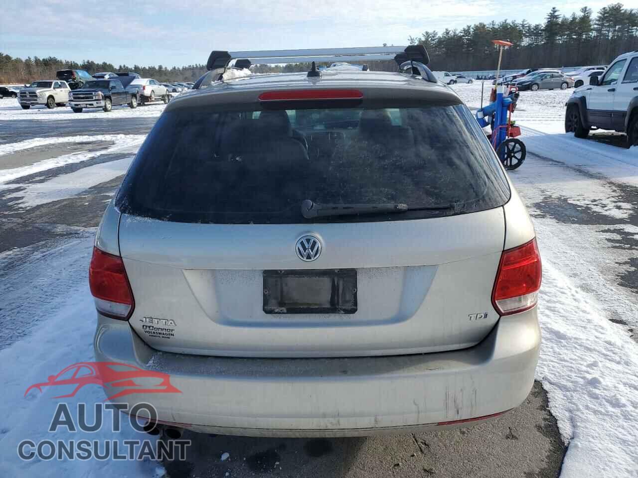 VOLKSWAGEN JETTA 2014 - 3VWML7AJ5EM607831