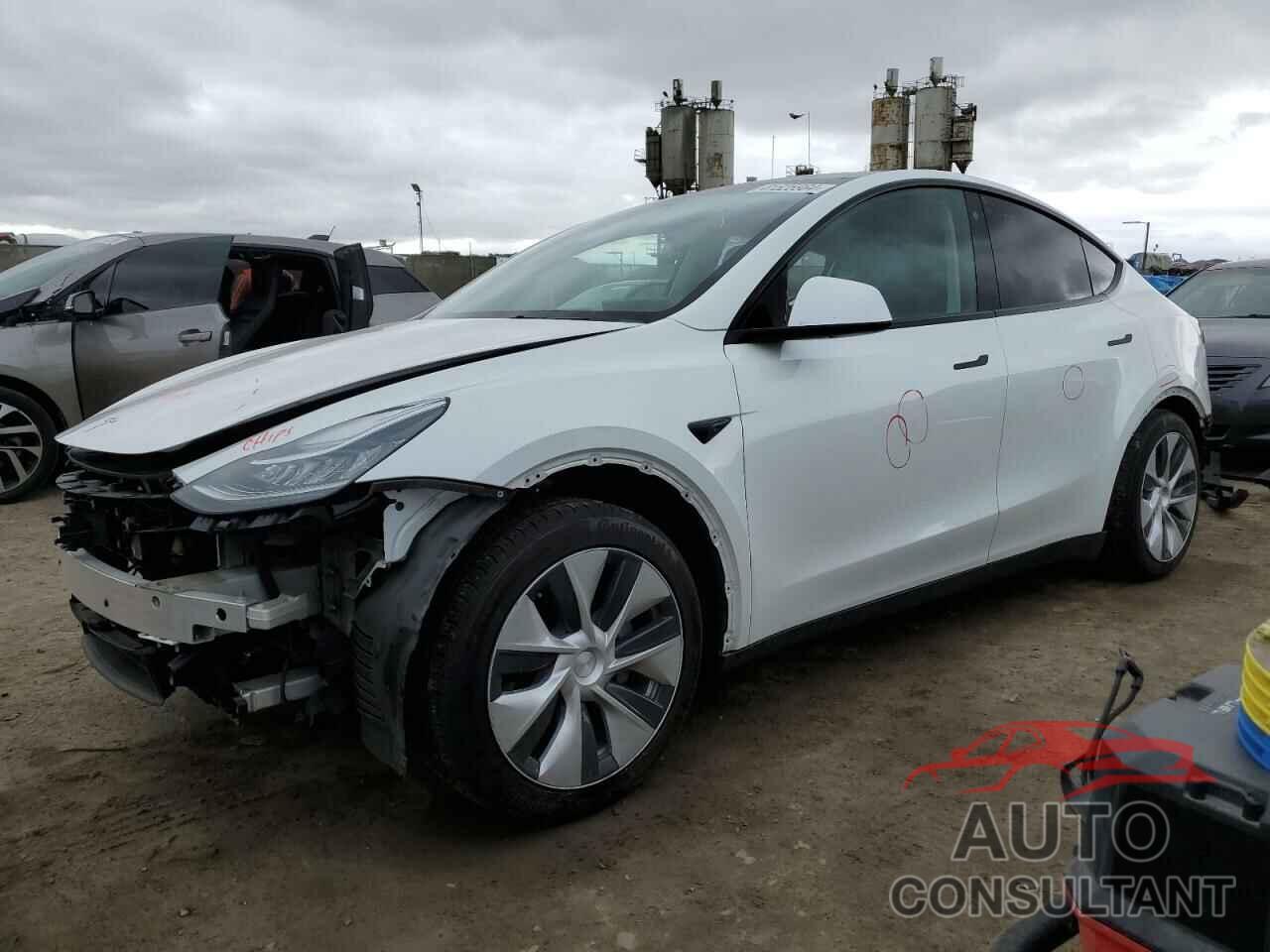 TESLA MODEL Y 2021 - 5YJYGAEE4MF236022