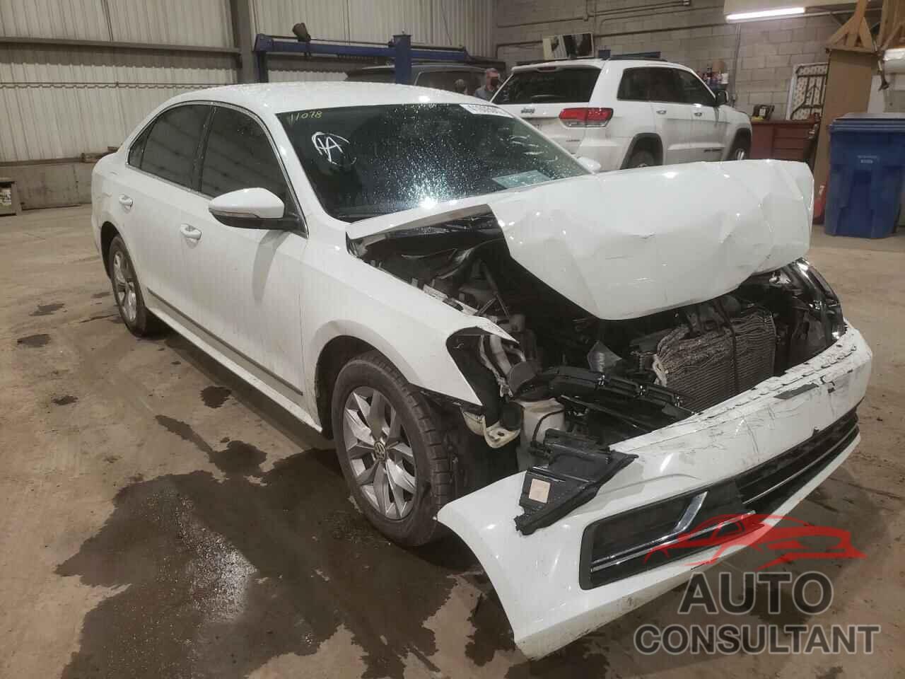 VOLKSWAGEN PASSAT 2017 - 1VWAT7A36HC031483