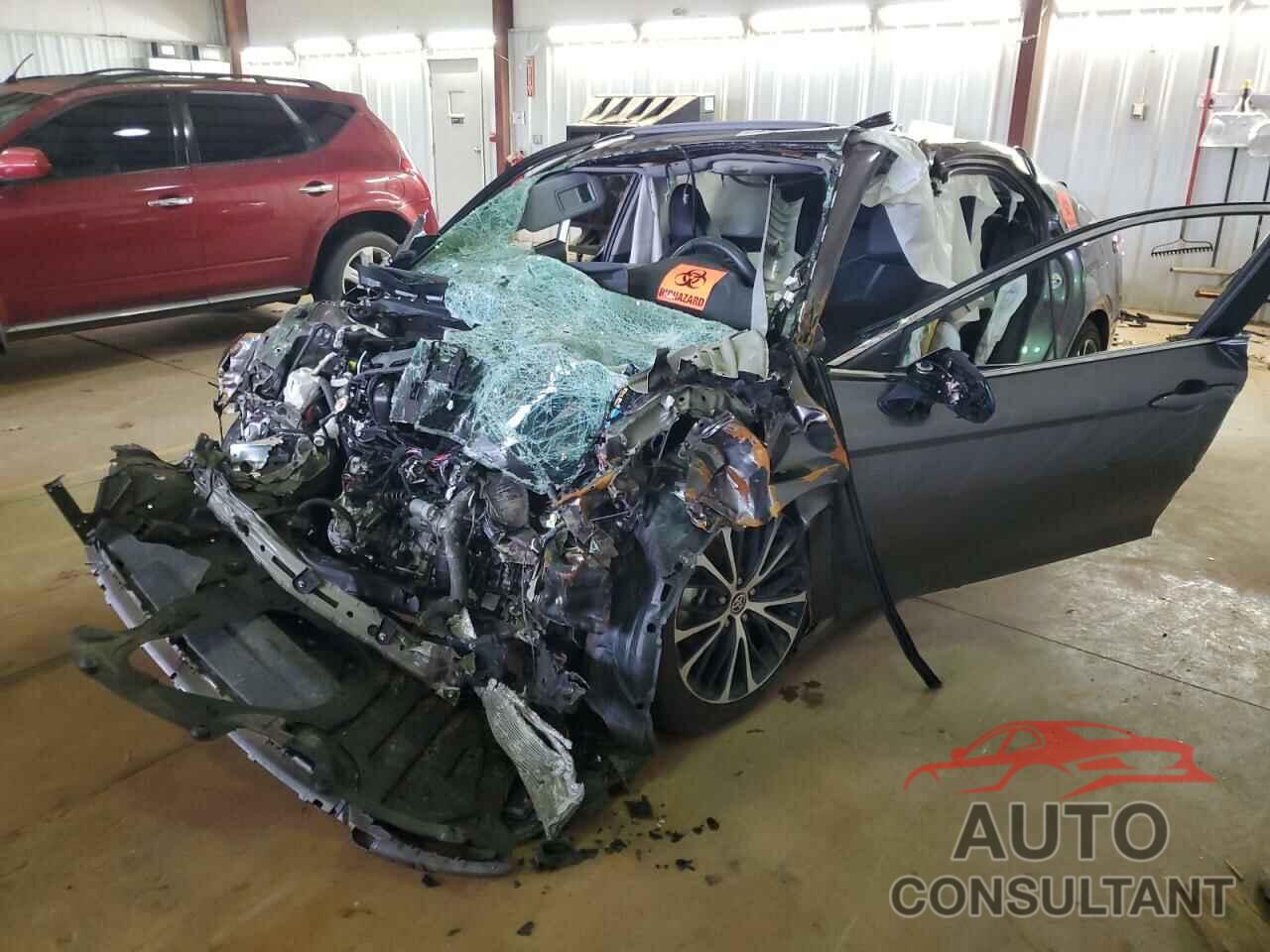 TOYOTA CAMRY 2020 - 4T1G11AK2LU970538