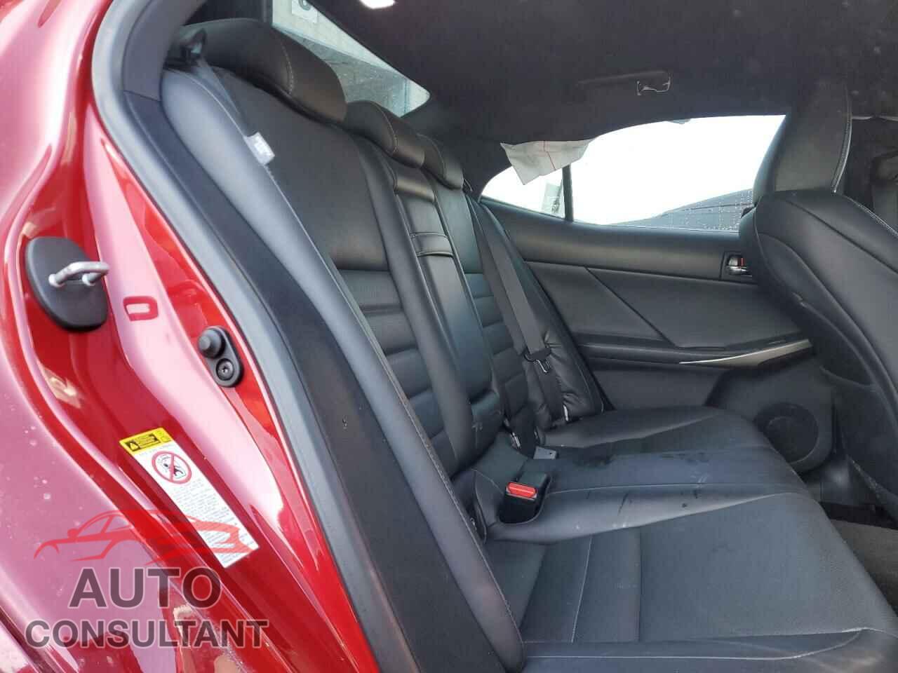 LEXUS IS 2015 - JTHCE1D26F5007092