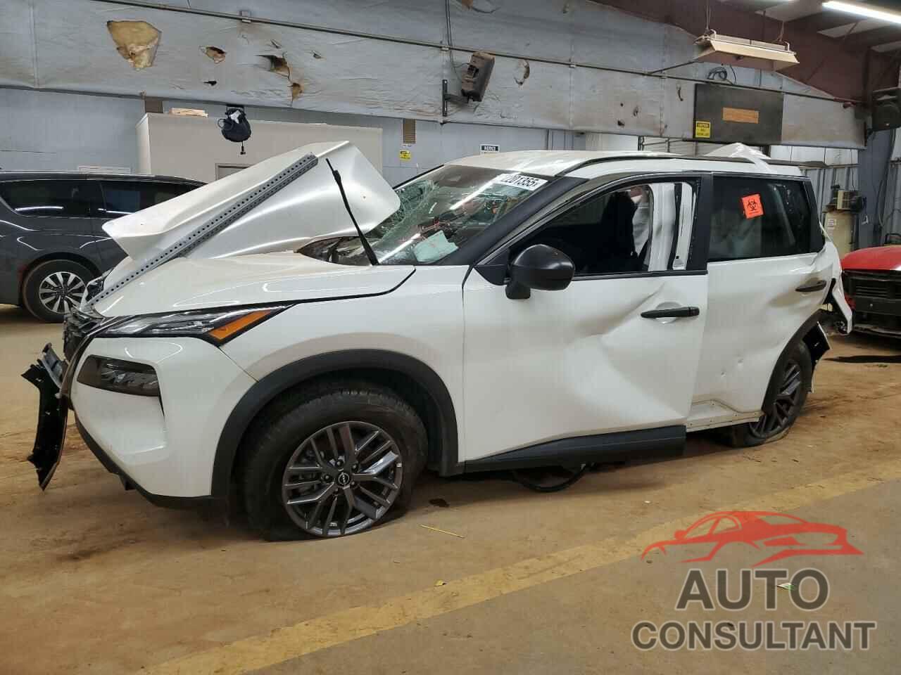 NISSAN ROGUE 2023 - 5N1BT3AB3PC888782