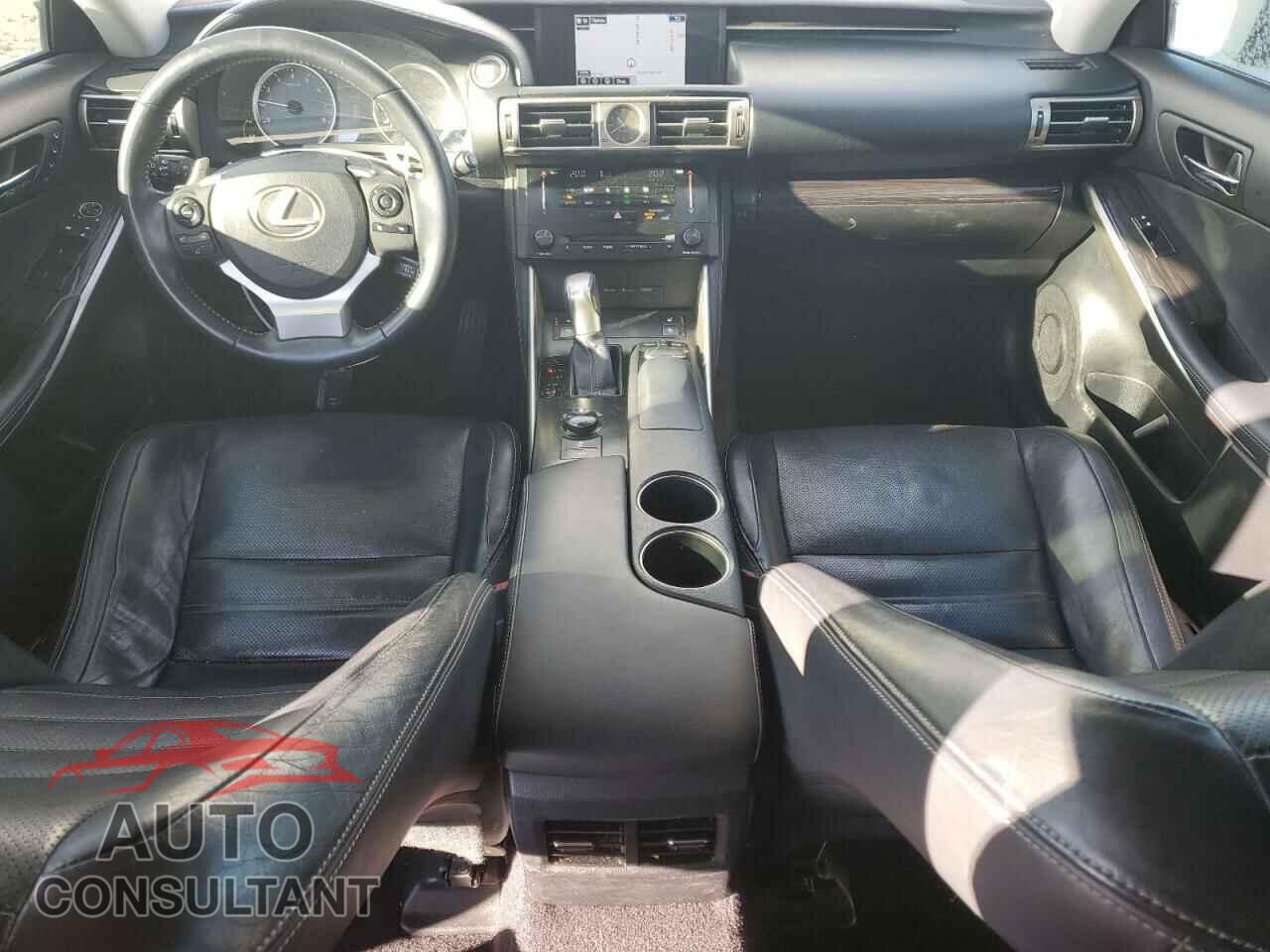 LEXUS IS 2014 - JTHCF1D28E5005940