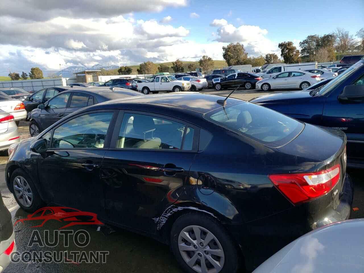 KIA RIO 2017 - KNADM4A32H6021024