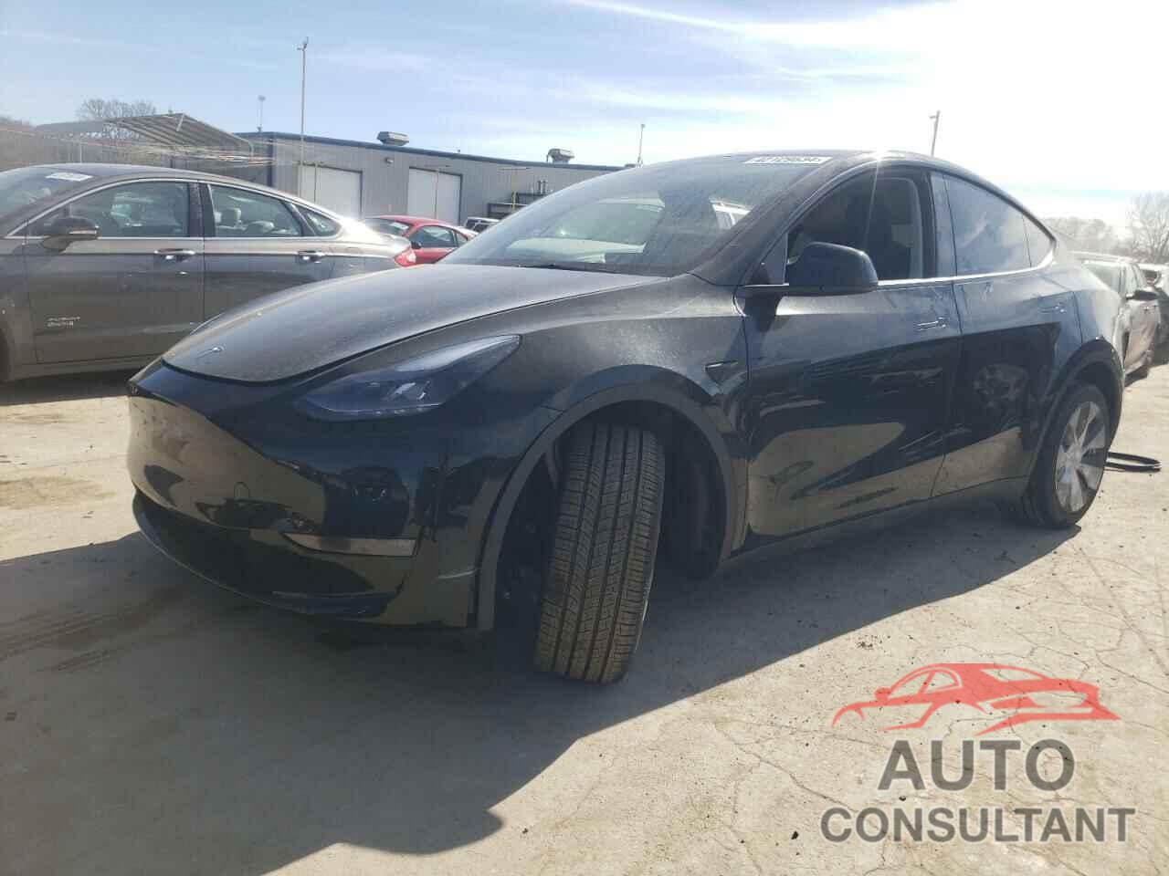 TESLA MODEL Y 2023 - 7SAYGDEE4PA191332