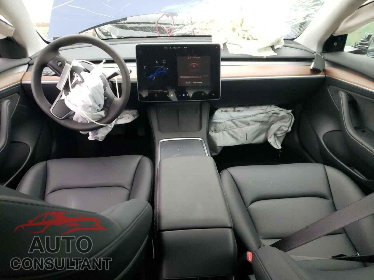 TESLA MODEL 3 2023 - 5YJ3E1EA5PF447490