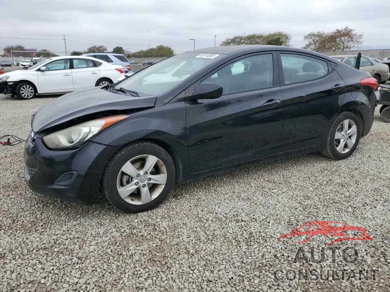 HYUNDAI ELANTRA 2013 - 5NPDH4AE5DH449548