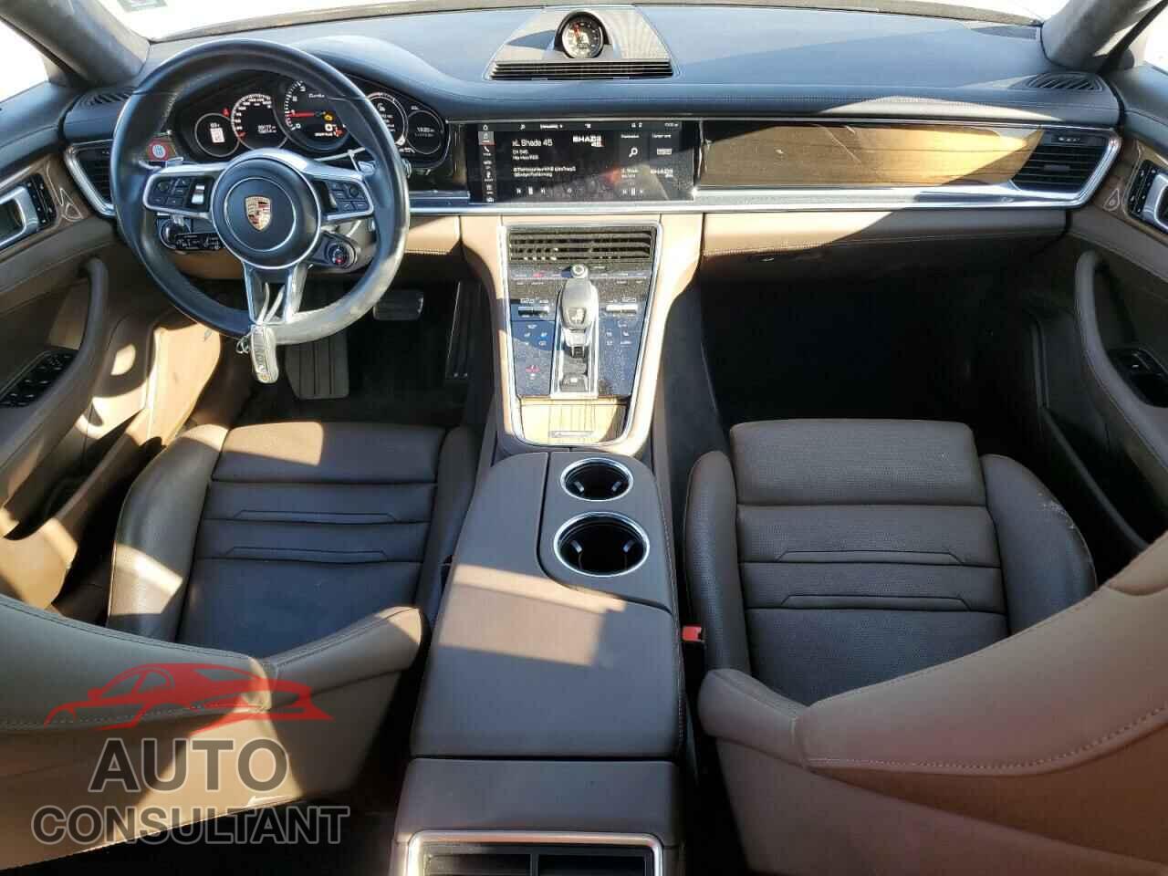 PORSCHE PANAMERA 2018 - WP0CF2A70JL196363