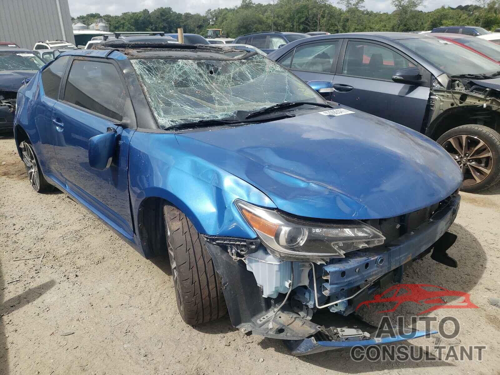 TOYOTA SCION 2016 - JTKJF5C77GJ015567