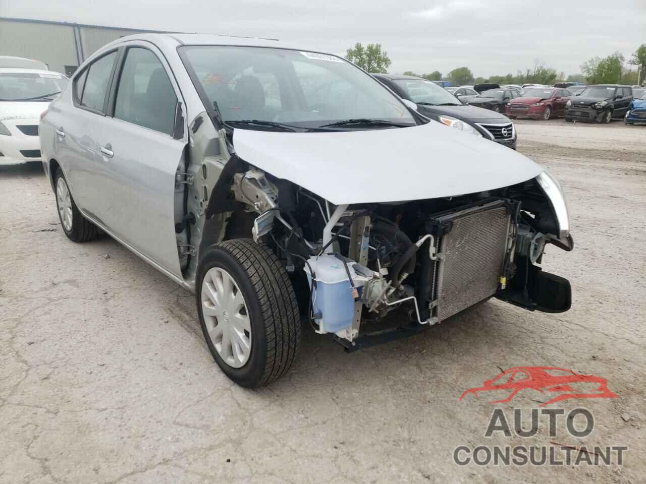 NISSAN VERSA 2019 - 3N1CN7AP2KL849025