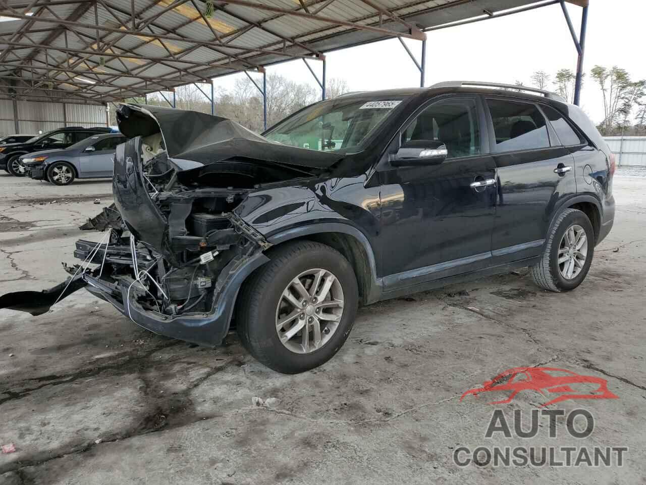KIA SORENTO 2015 - 5XYKT4A63FG638143