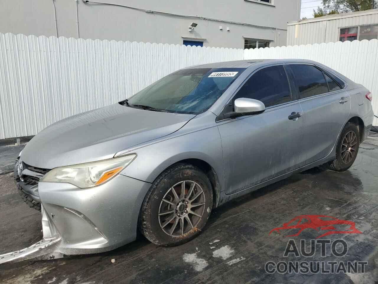 TOYOTA CAMRY 2016 - 4T4BF1FK6GR545937