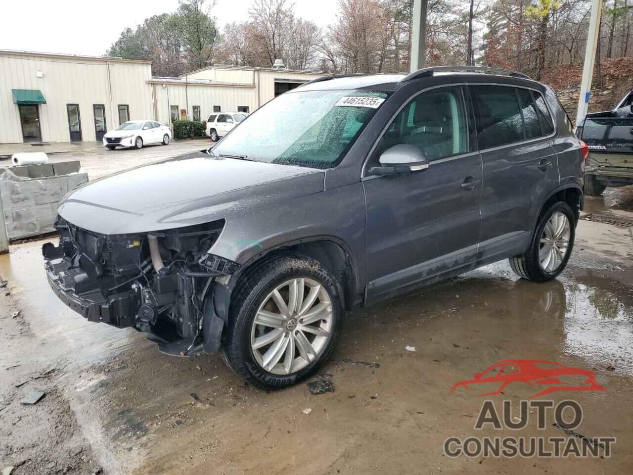 VOLKSWAGEN TIGUAN 2015 - WVGAV7AX6FW502359