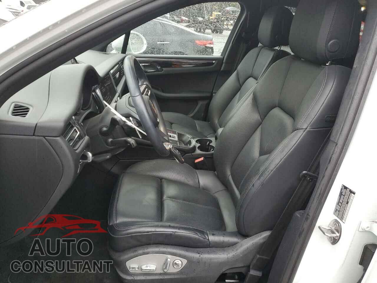 PORSCHE MACAN BASE 2024 - WP1AA2A58RLB02034