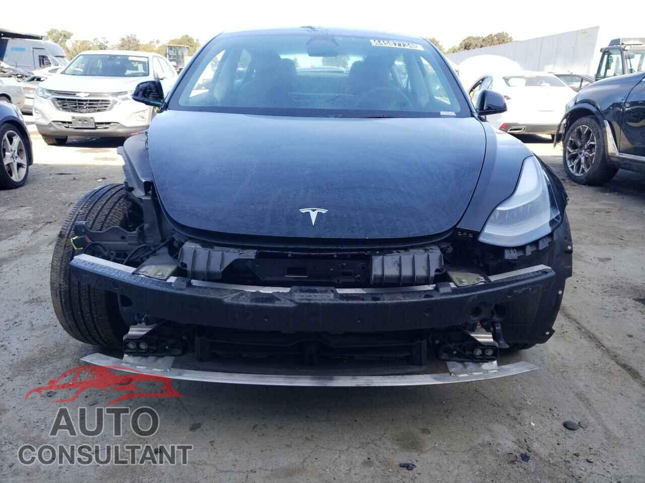 TESLA MODEL 3 2022 - 5YJ3E1EB6NF143039