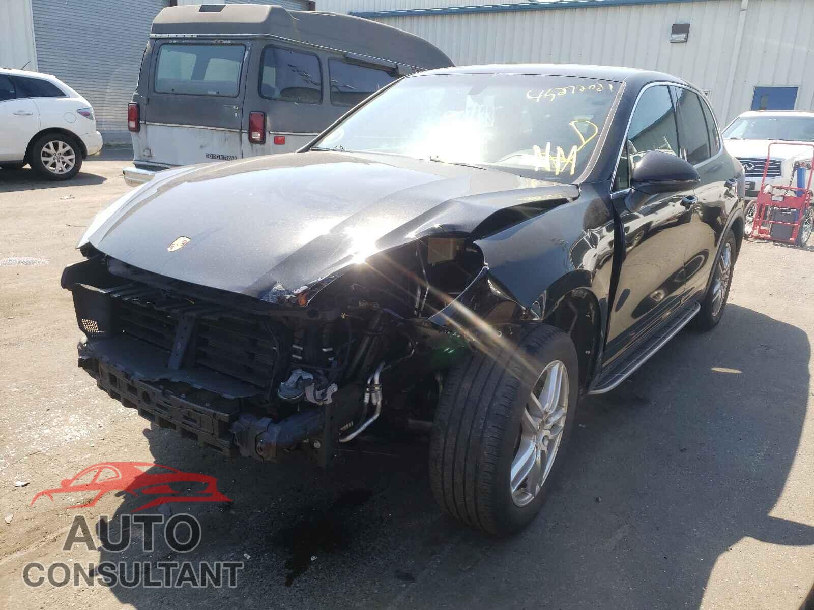 PORSCHE CAYENNE 2016 - WP1AA2A28GKA37436