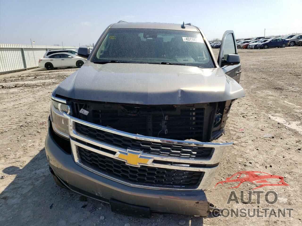 CHEVROLET SUBURBAN 2017 - 1GNSCHKC5HR340152