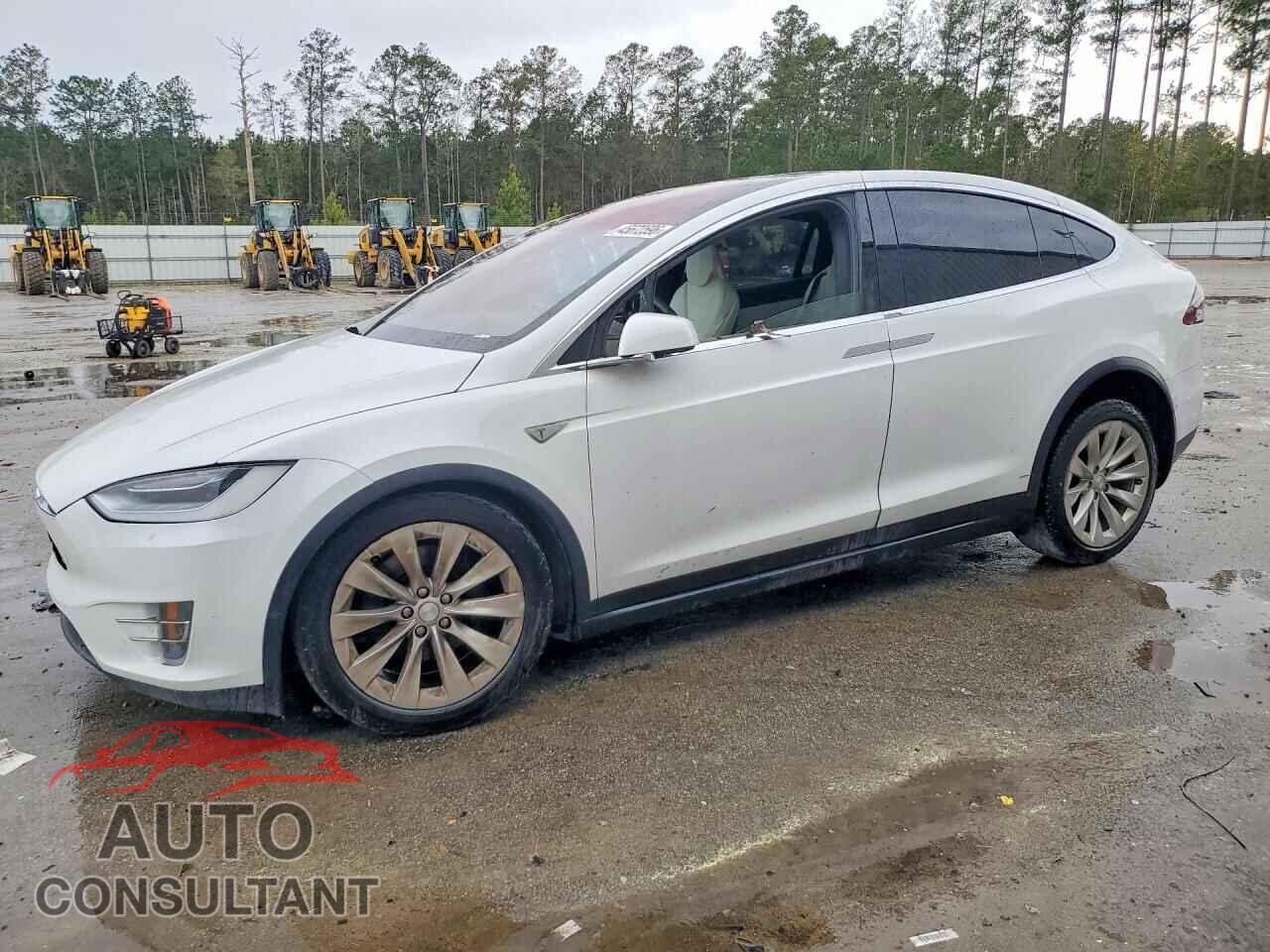 TESLA MODEL X 2016 - 5YJXCBE25GF022017