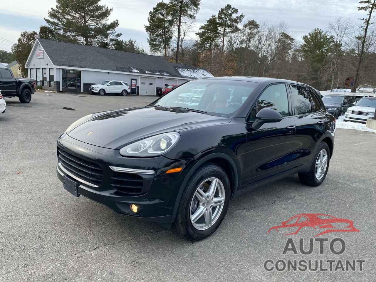 PORSCHE CAYENNE 2016 - WP1AA2A21GKA08716