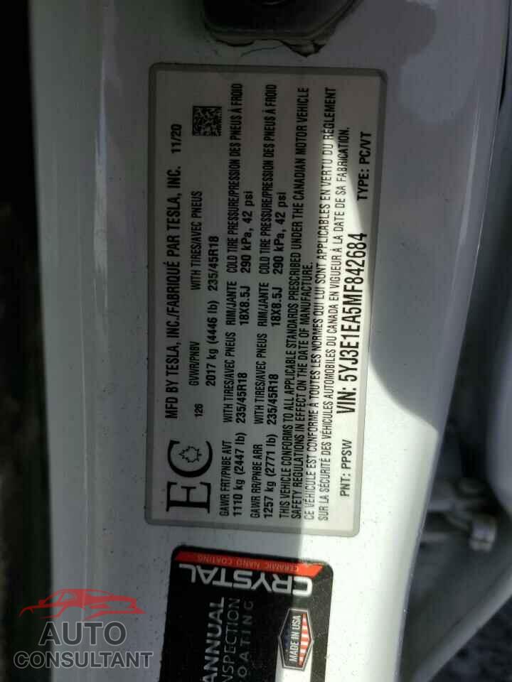 TESLA MODEL 3 2021 - 5YJ3E1EA5MF842684