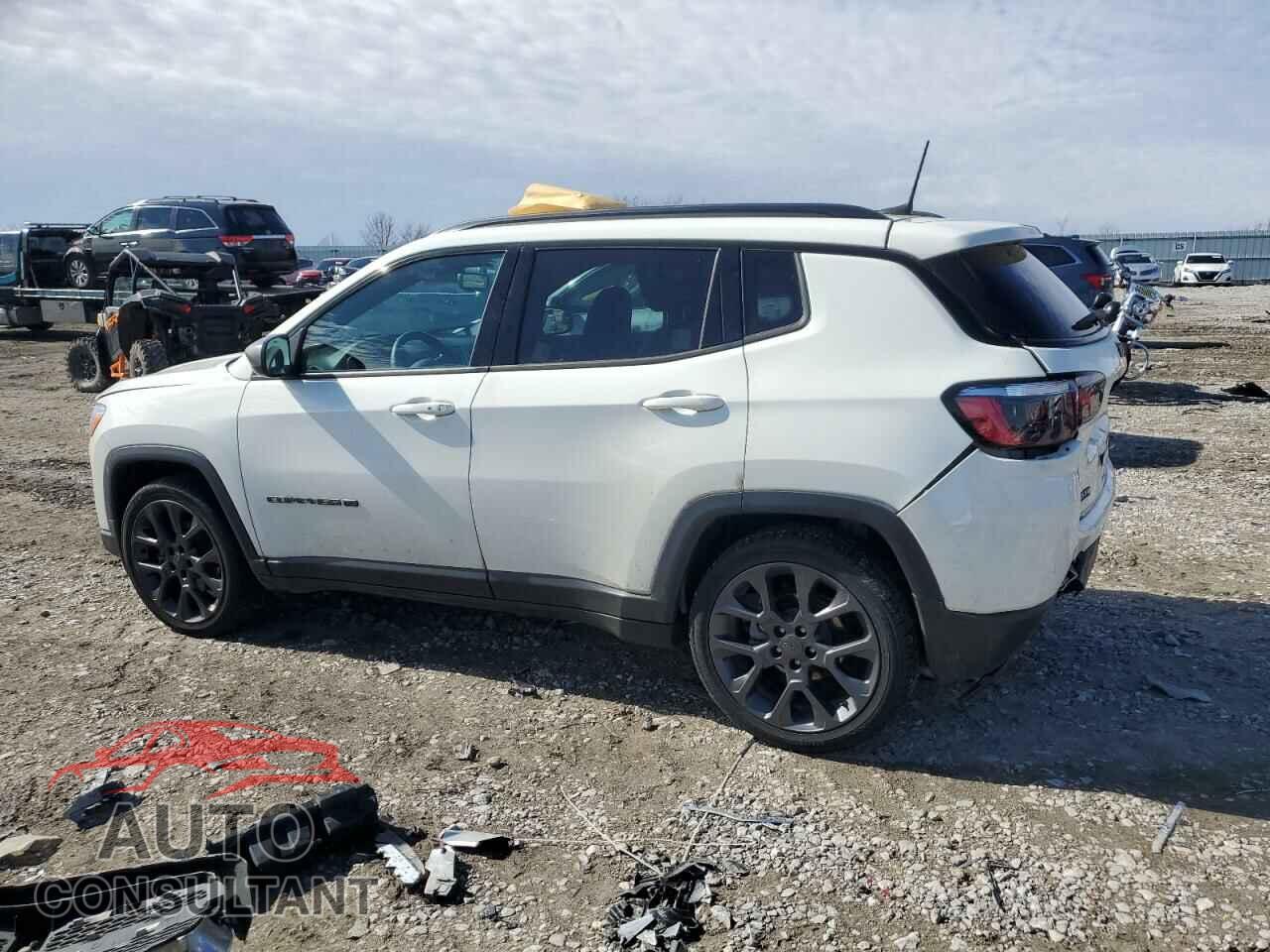 JEEP COMPASS 2021 - 3C4NJCEB6MT553095