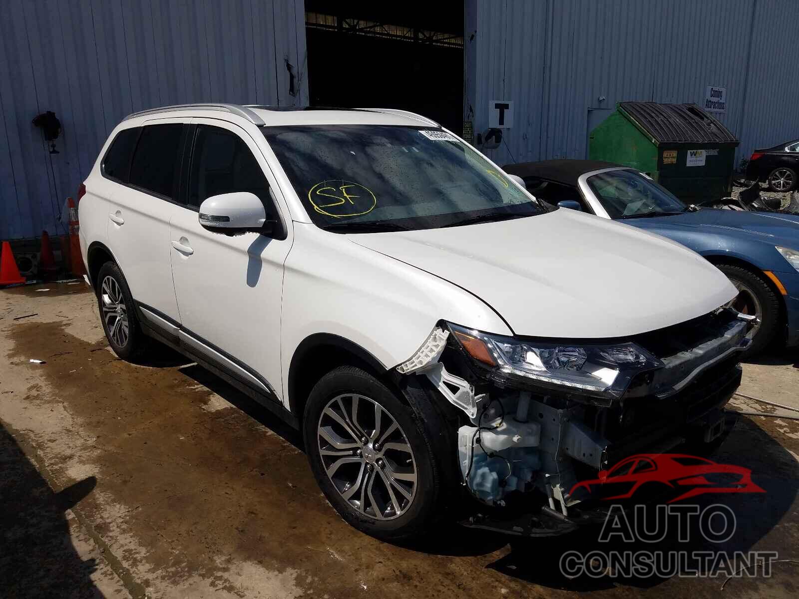 MITSUBISHI OUTLANDER 2017 - JA4AZ3A38HZ025489