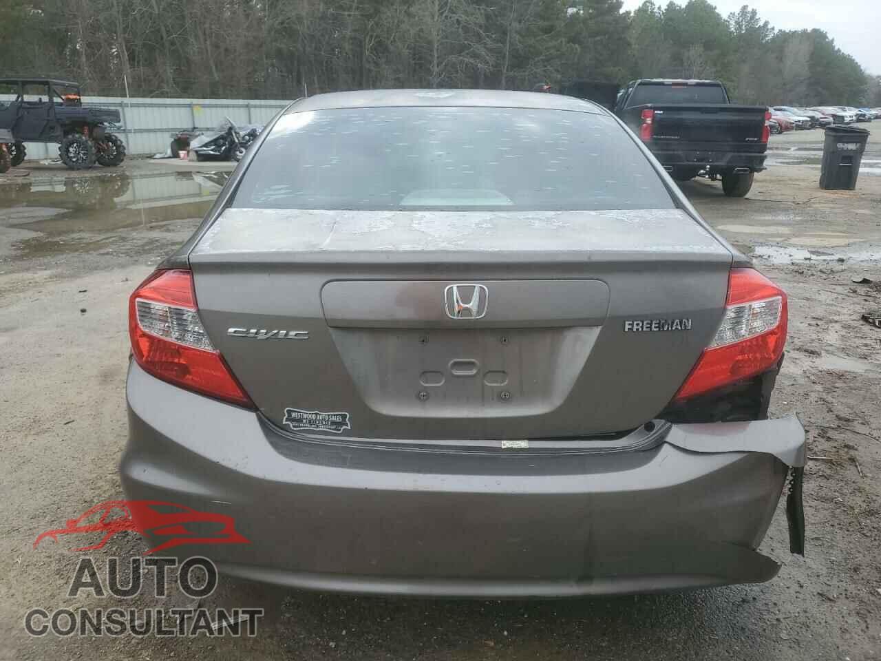 HONDA CIVIC 2012 - 2HGFB2F86CH591837