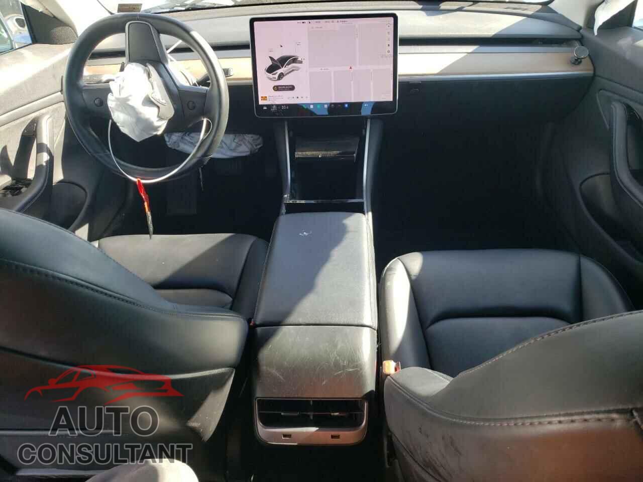 TESLA MODEL 3 2019 - 5YJ3E1EB0KF191518