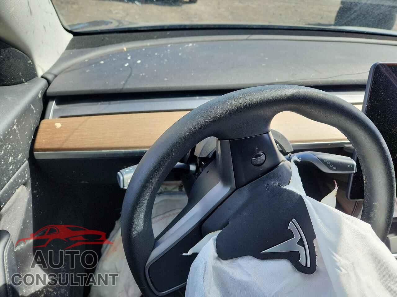 TESLA MODEL 3 2021 - 5YJ3E1EB8MF859617