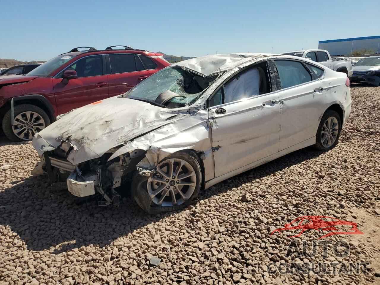 FORD FUSION 2020 - 3FA6P0LU8LR259611