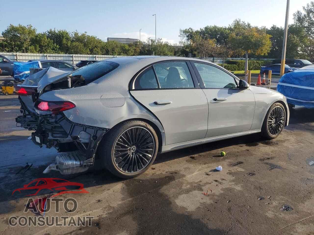 MERCEDES-BENZ E-CLASS 2025 - W1KLF6BB5SA157698