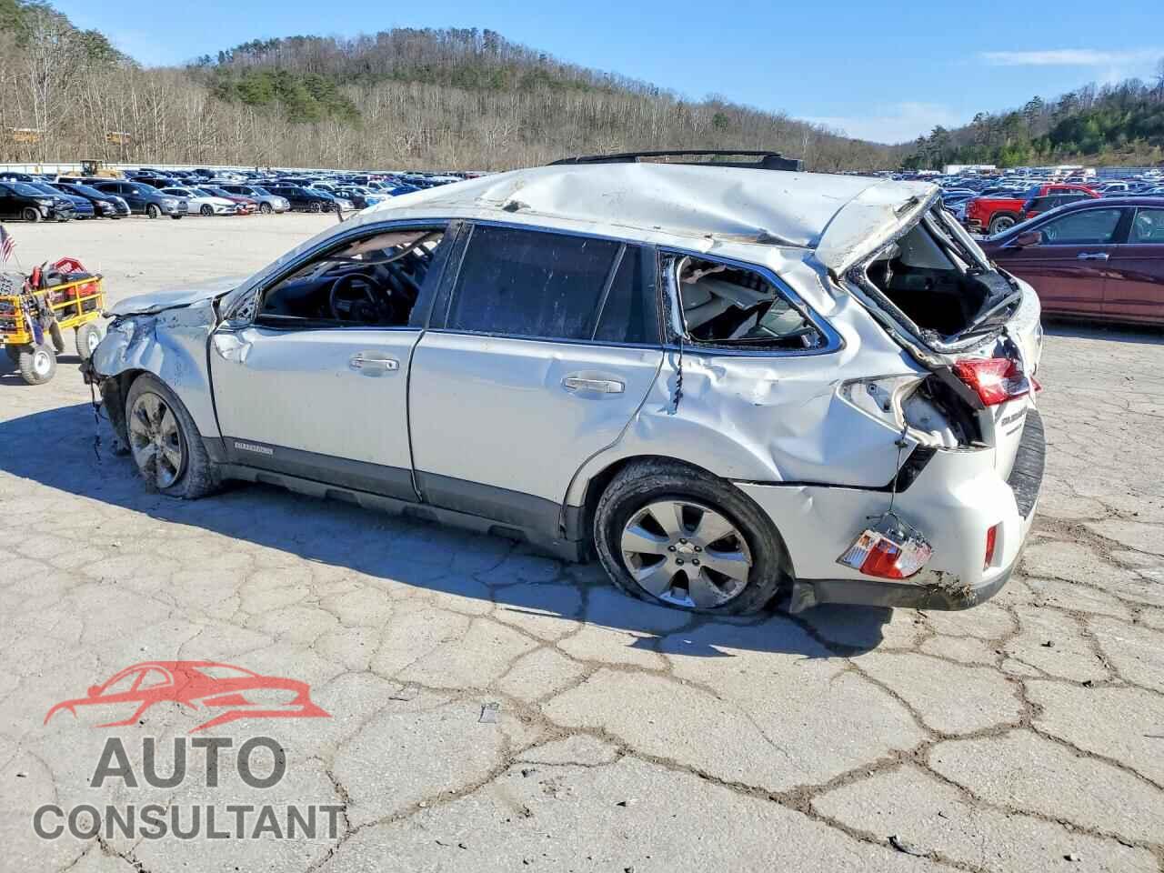 SUBARU OUTBACK 2011 - 4S4BRBCC8B3318509