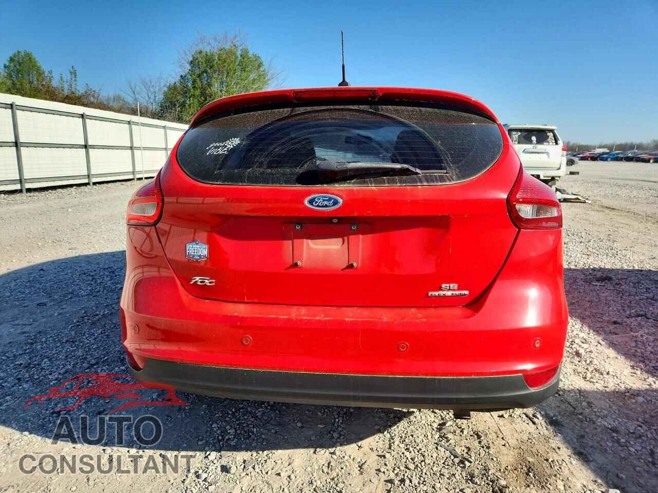 FORD FOCUS 2015 - 1FADP3K22FL376676