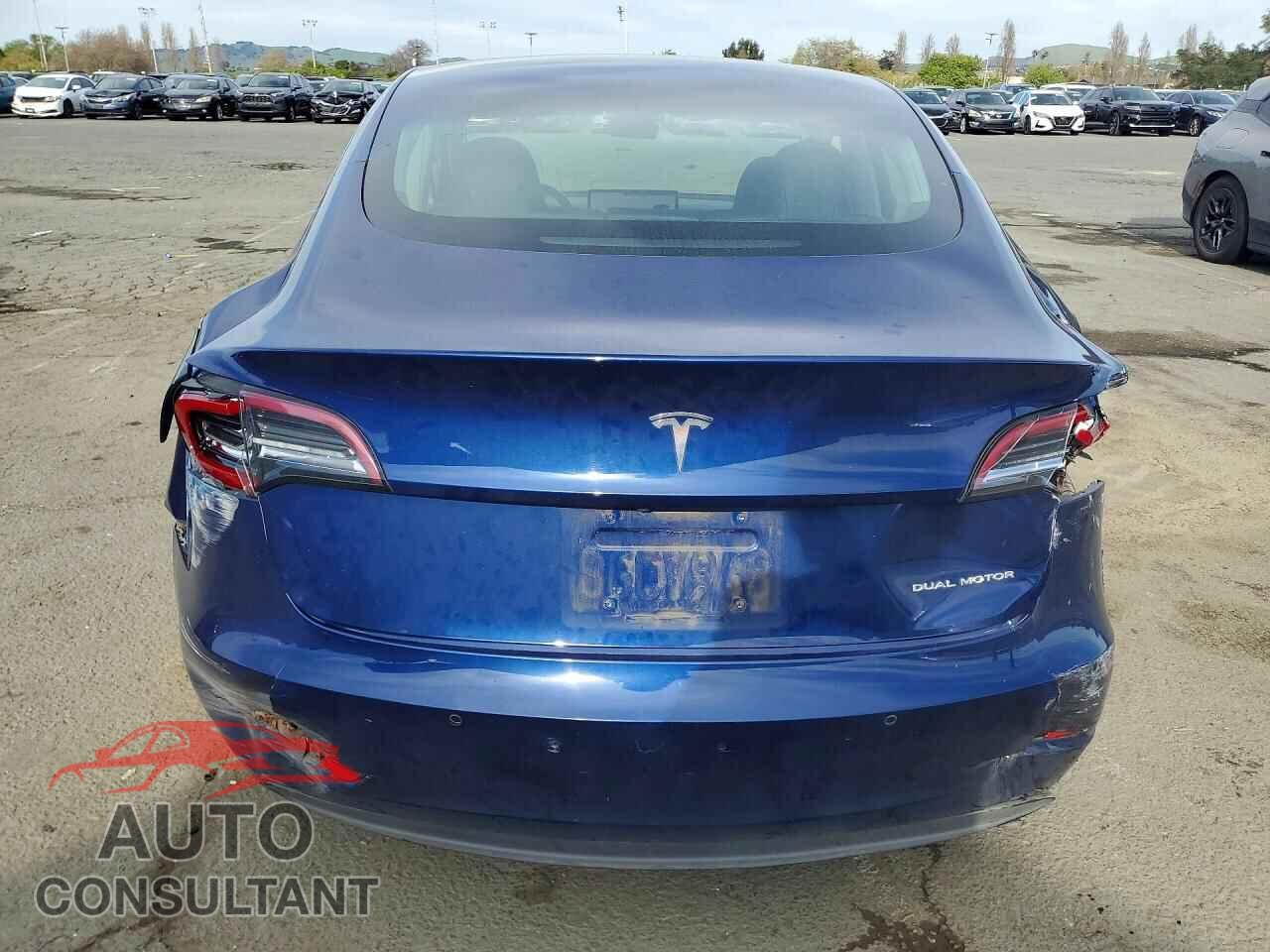 TESLA MODEL 3 2018 - 5YJ3E1EB2JF063845