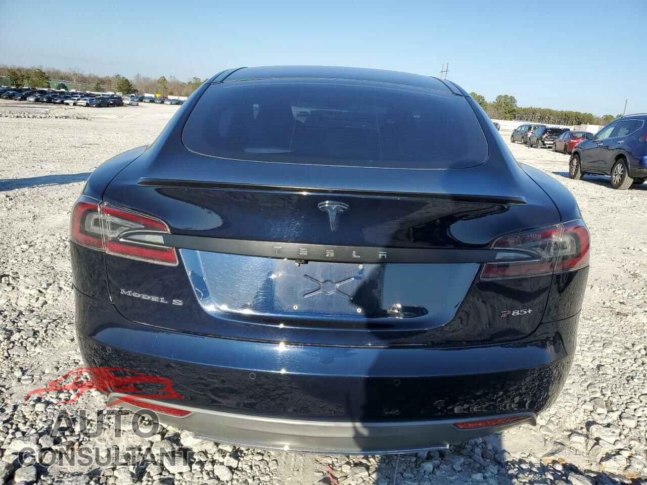 TESLA MODEL S 2014 - 5YJSA1H15EFP29340