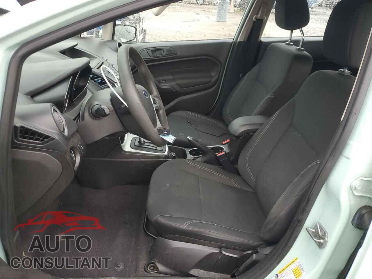 FORD FIESTA 2017 - 3FADP4EJ5HM155745