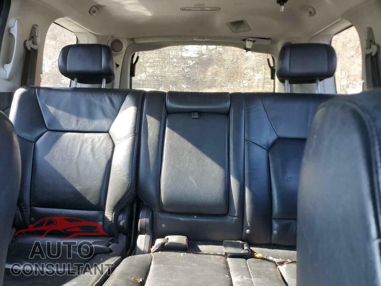 HONDA PILOT 2009 - 5FNYF48639B017424