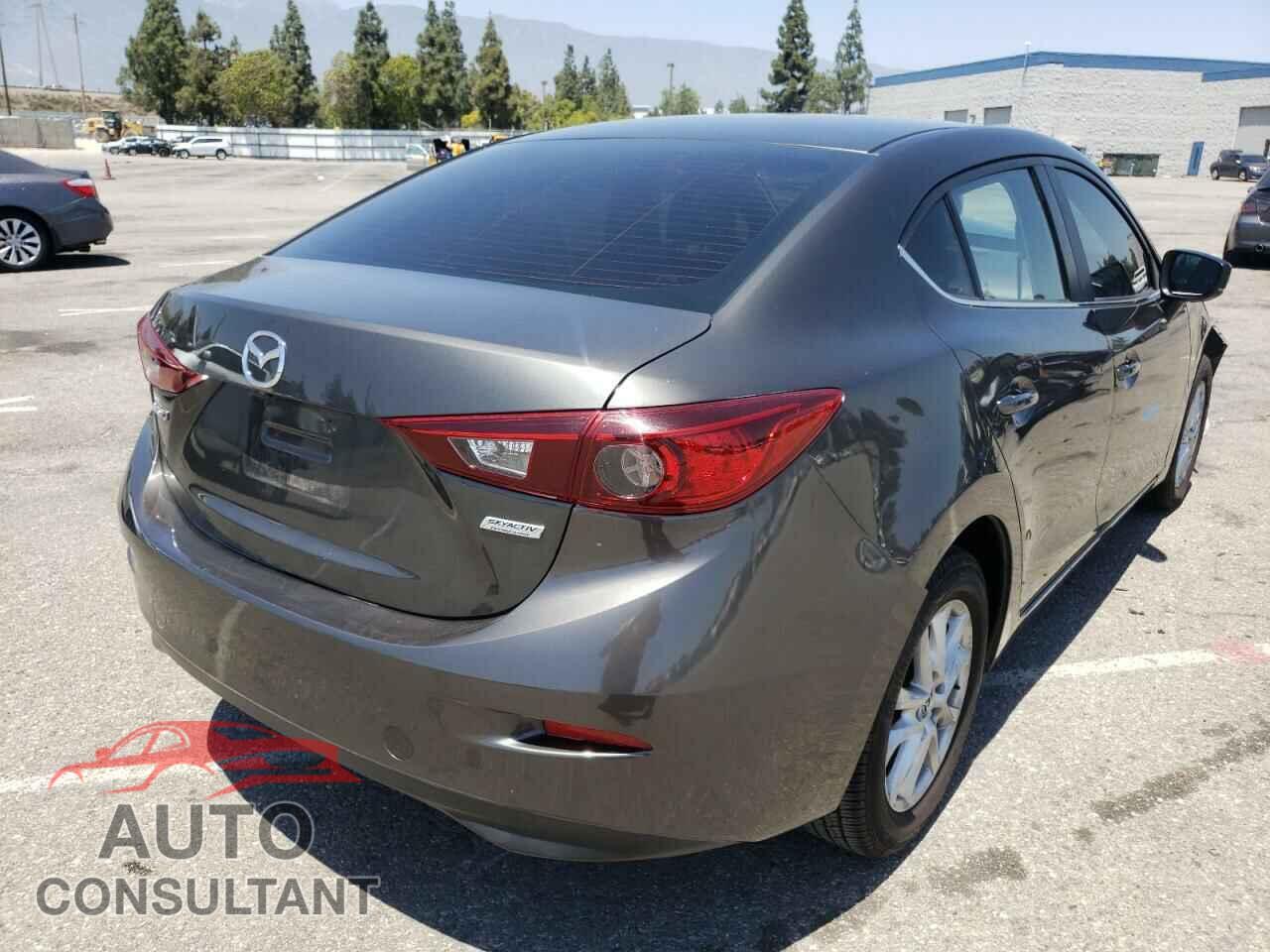 MAZDA 3 2018 - 3MZBN1U76JM194939