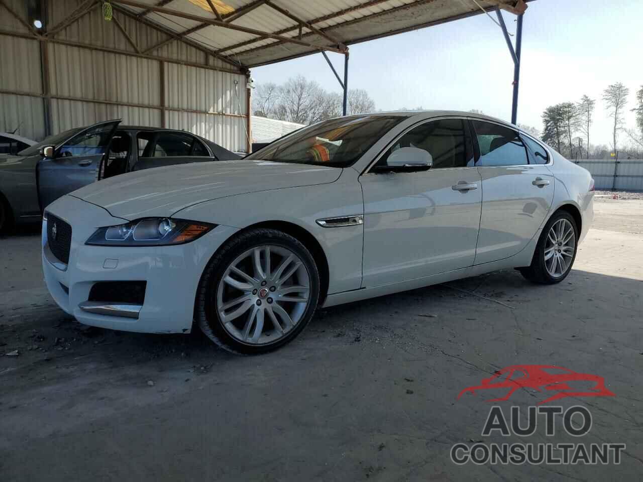 JAGUAR XF 2016 - SAJBE4BV9GCY02678