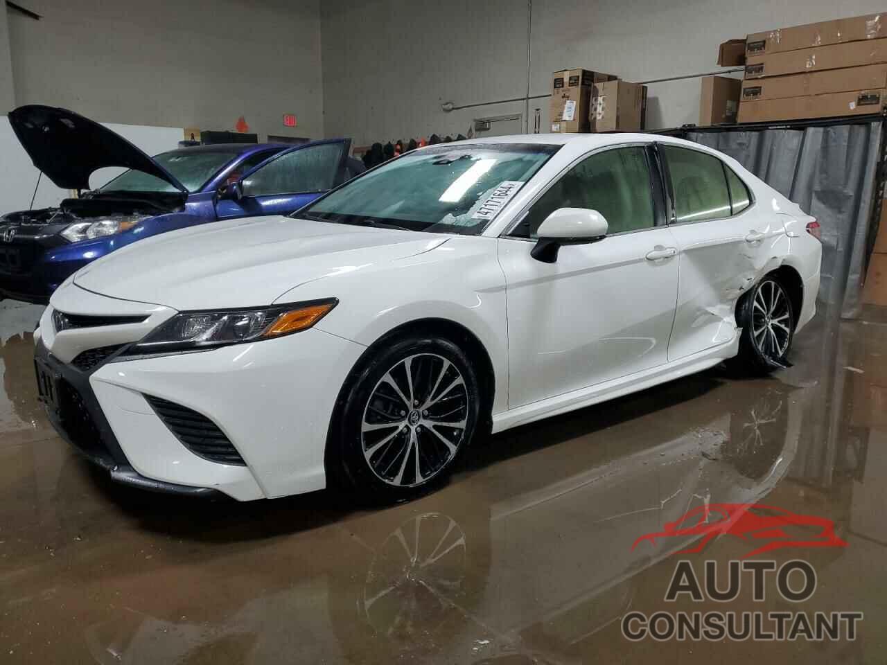 TOYOTA CAMRY 2018 - JTNB11HK8J3023524