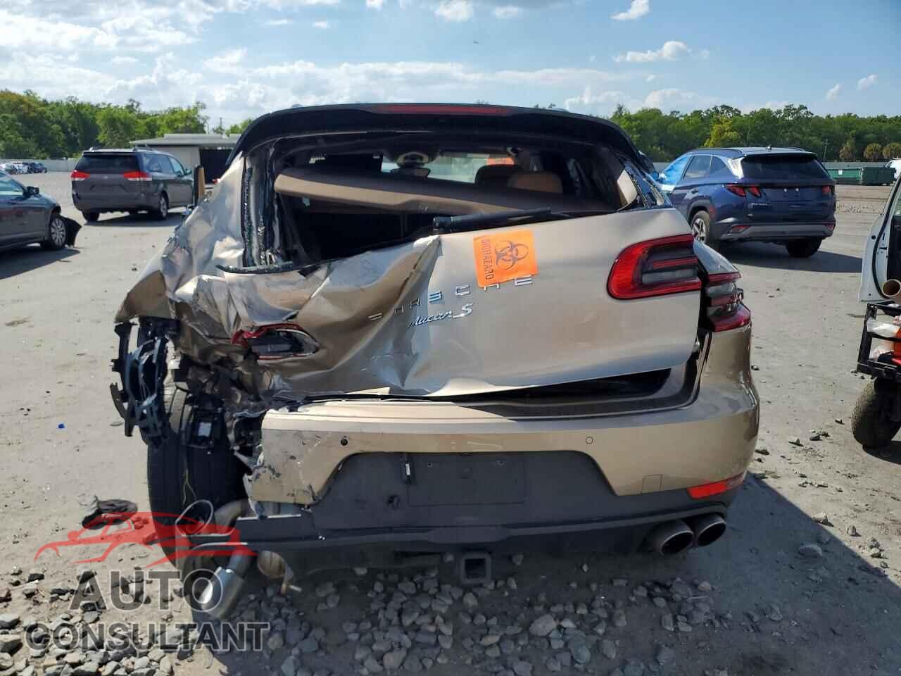 PORSCHE MACAN 2016 - WP1AB2A56GLB45331