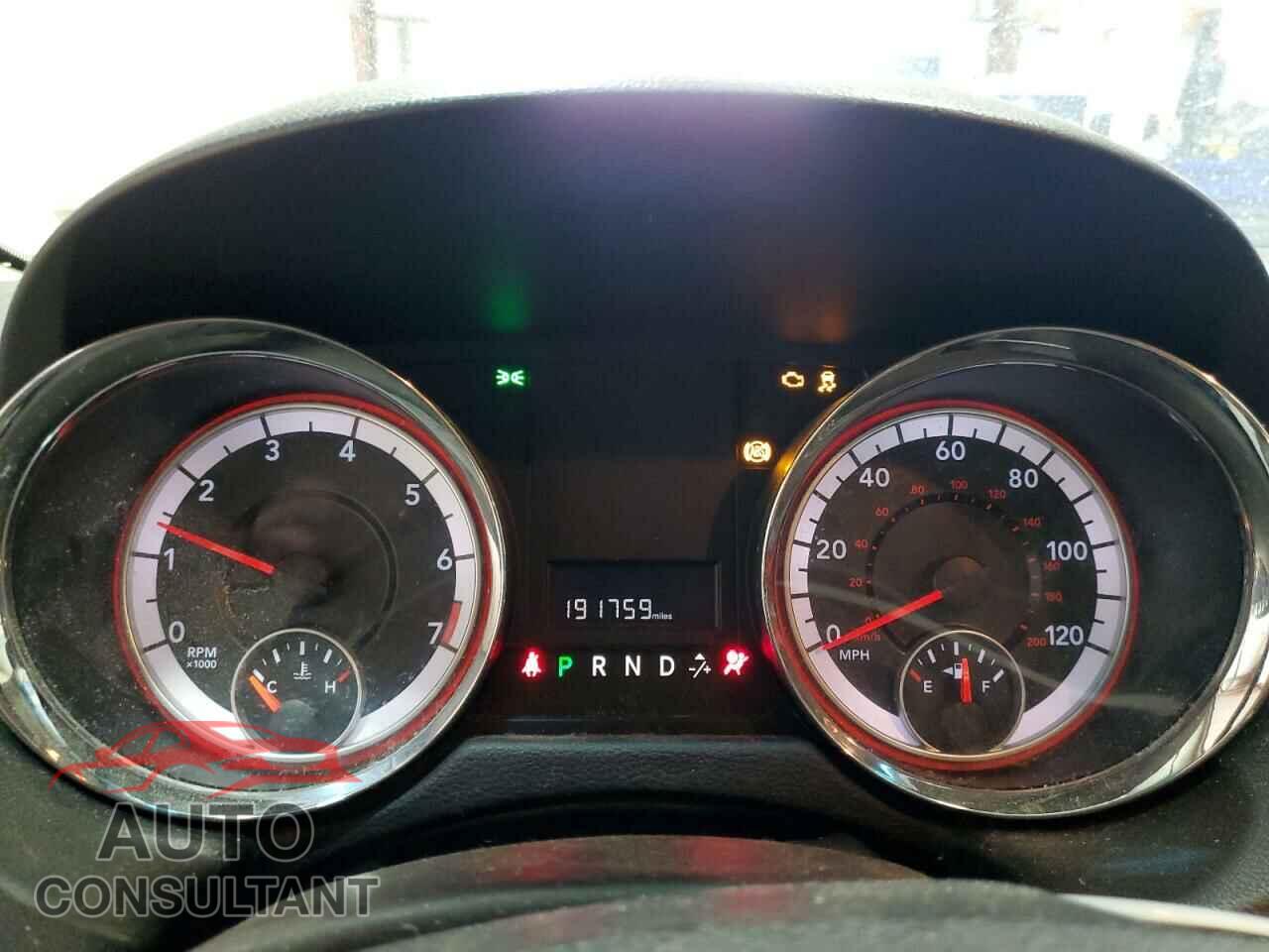 DODGE CARAVAN 2013 - 2C4RDGBG0DR700384