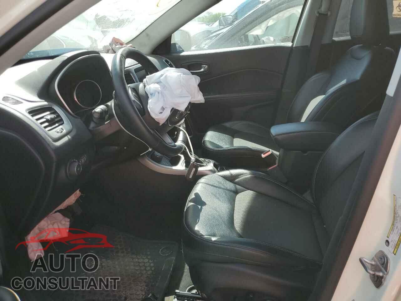 JEEP COMPASS 2017 - 3C4NJDBBXHT681890
