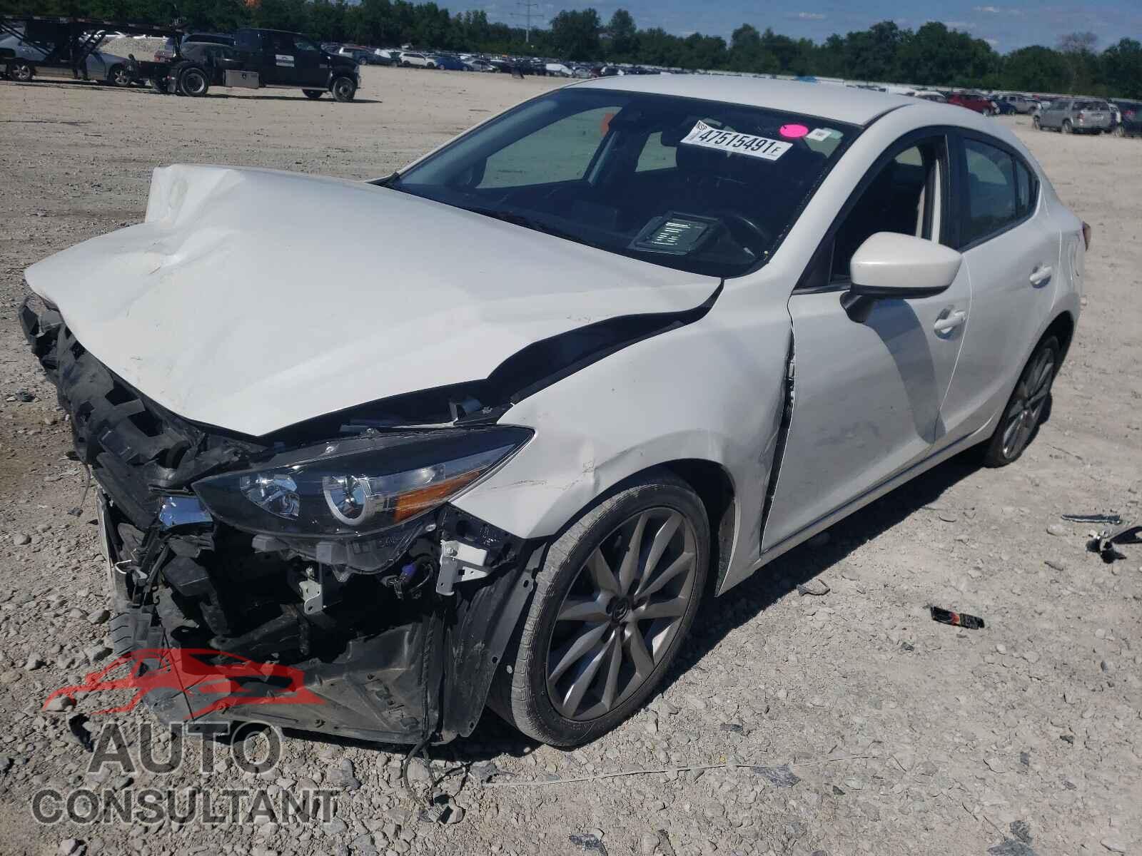 MAZDA 3 2017 - 3MZBN1V79HM123792