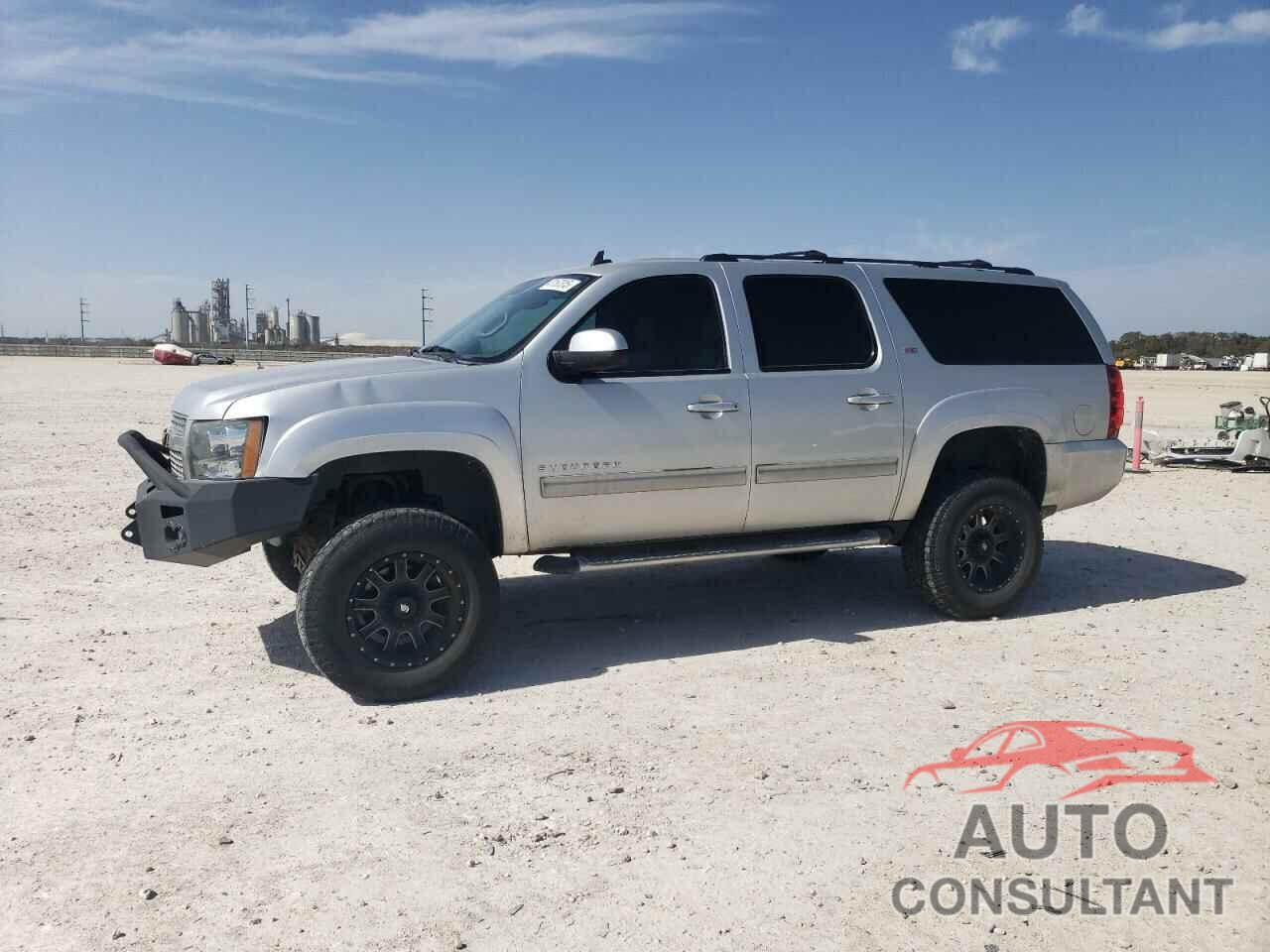 CHEVROLET SUBURBAN 2013 - 1GNSKJE74DR366339
